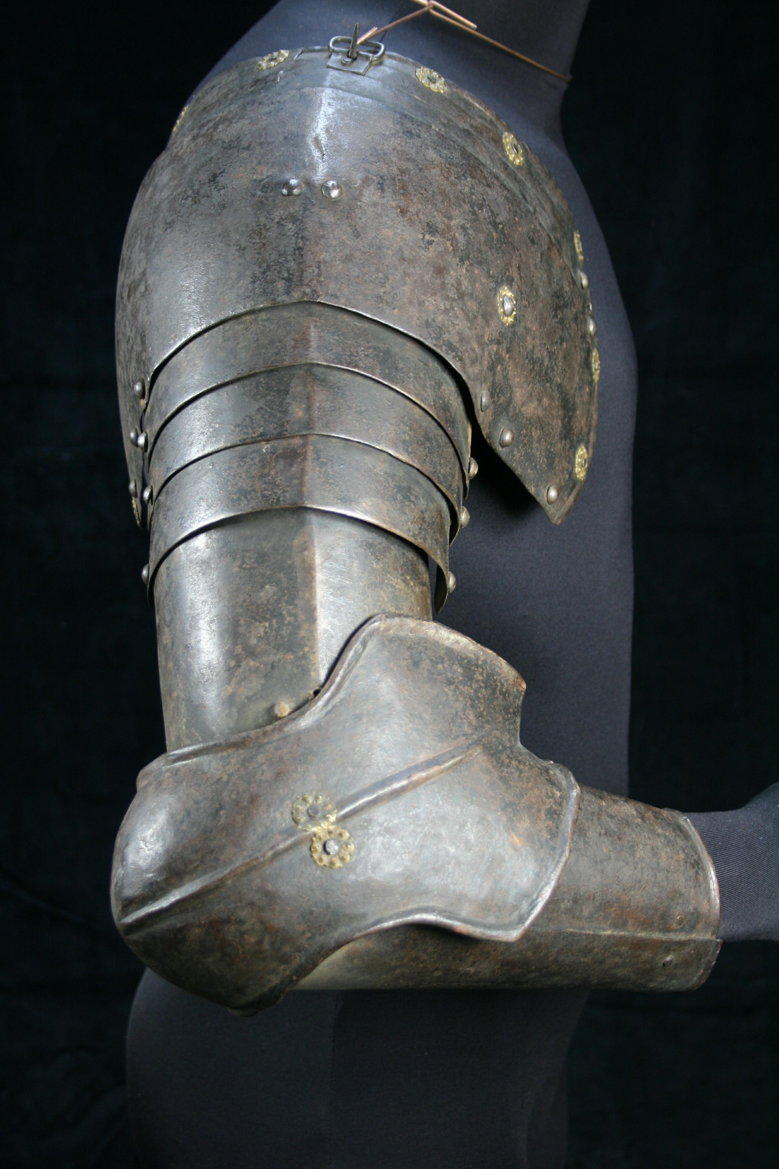 Arm Harness with Pauldron - A-164-side