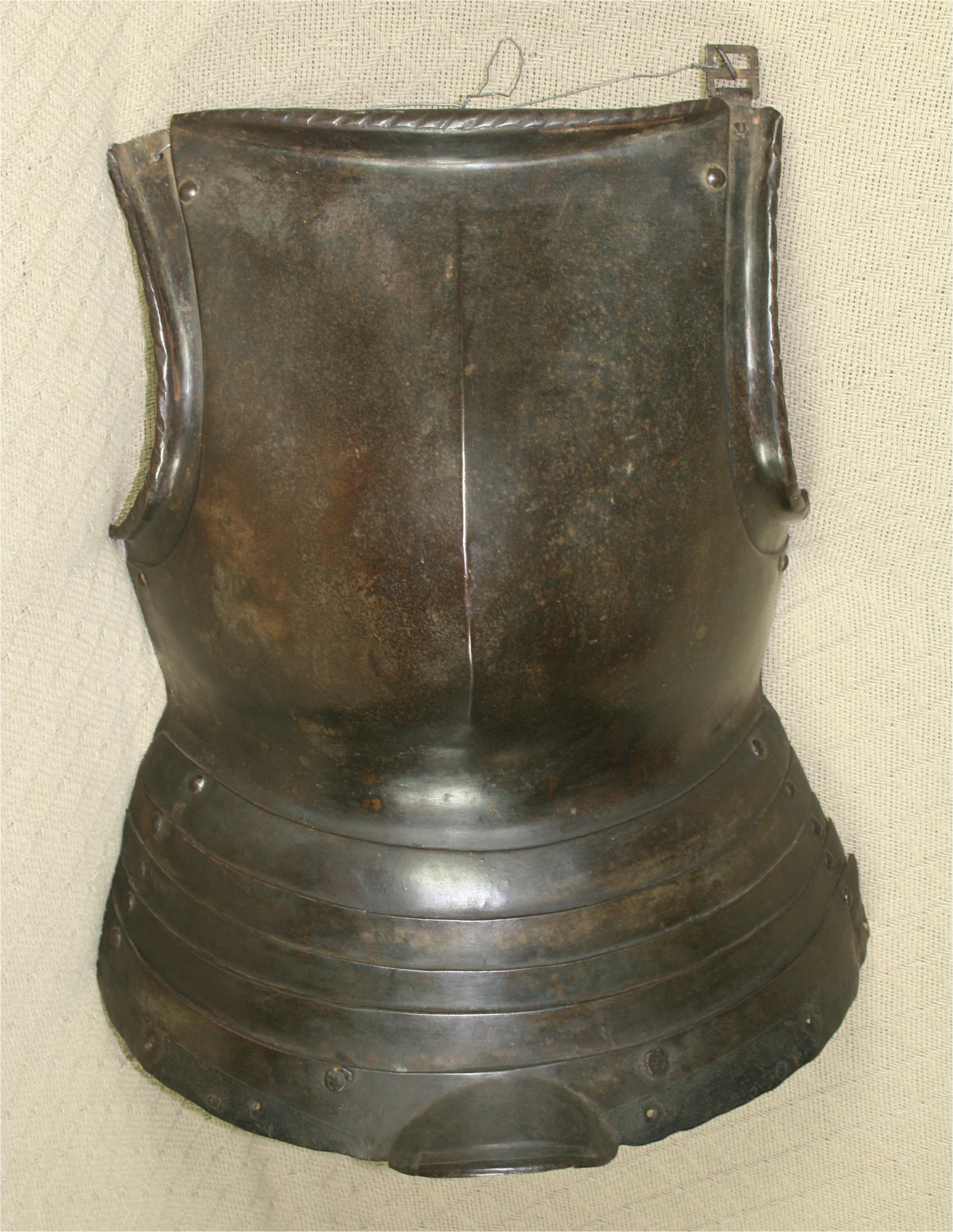 Breastplate with fauld - A-225-b