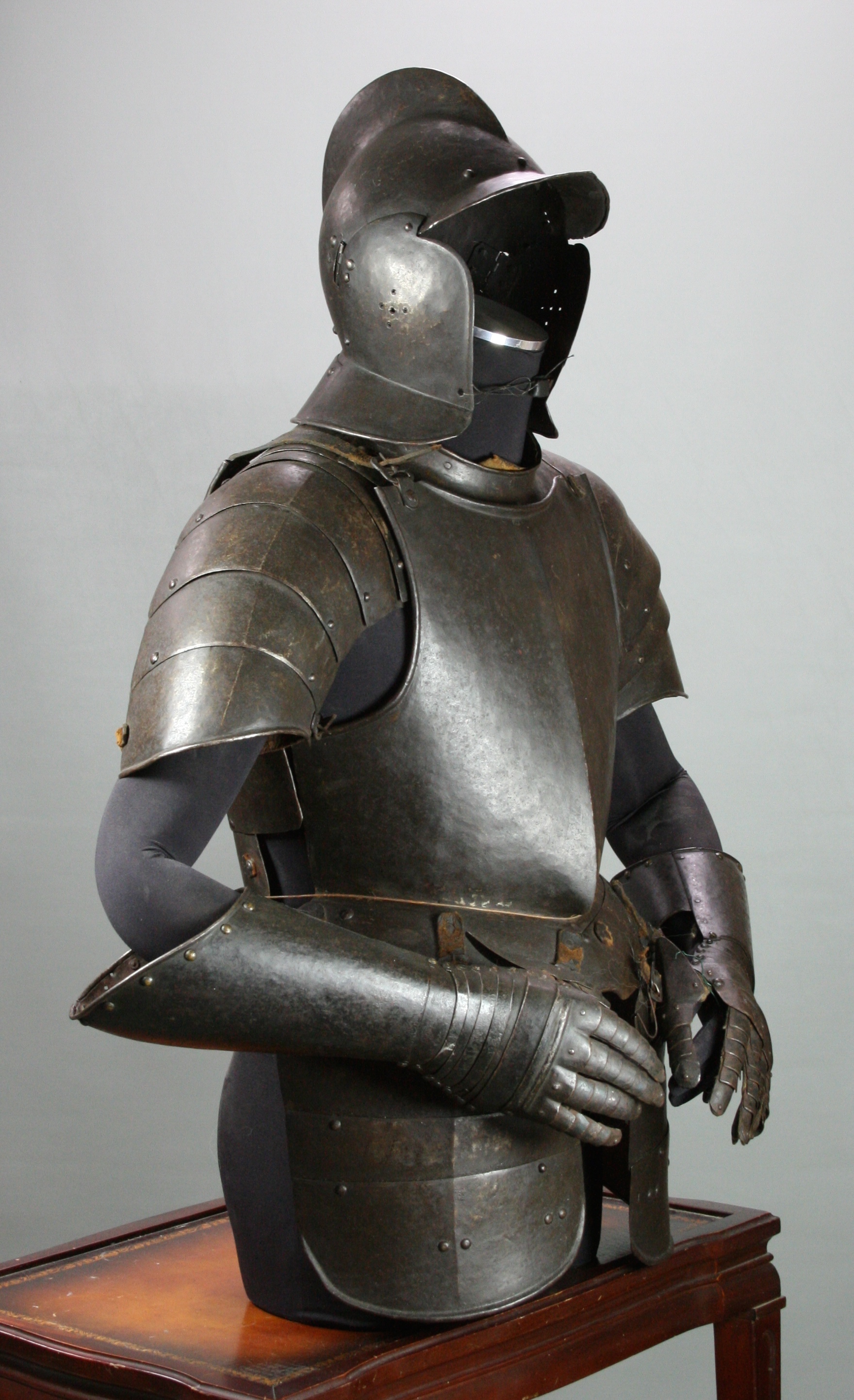 Breastplate - A-272-side-angle