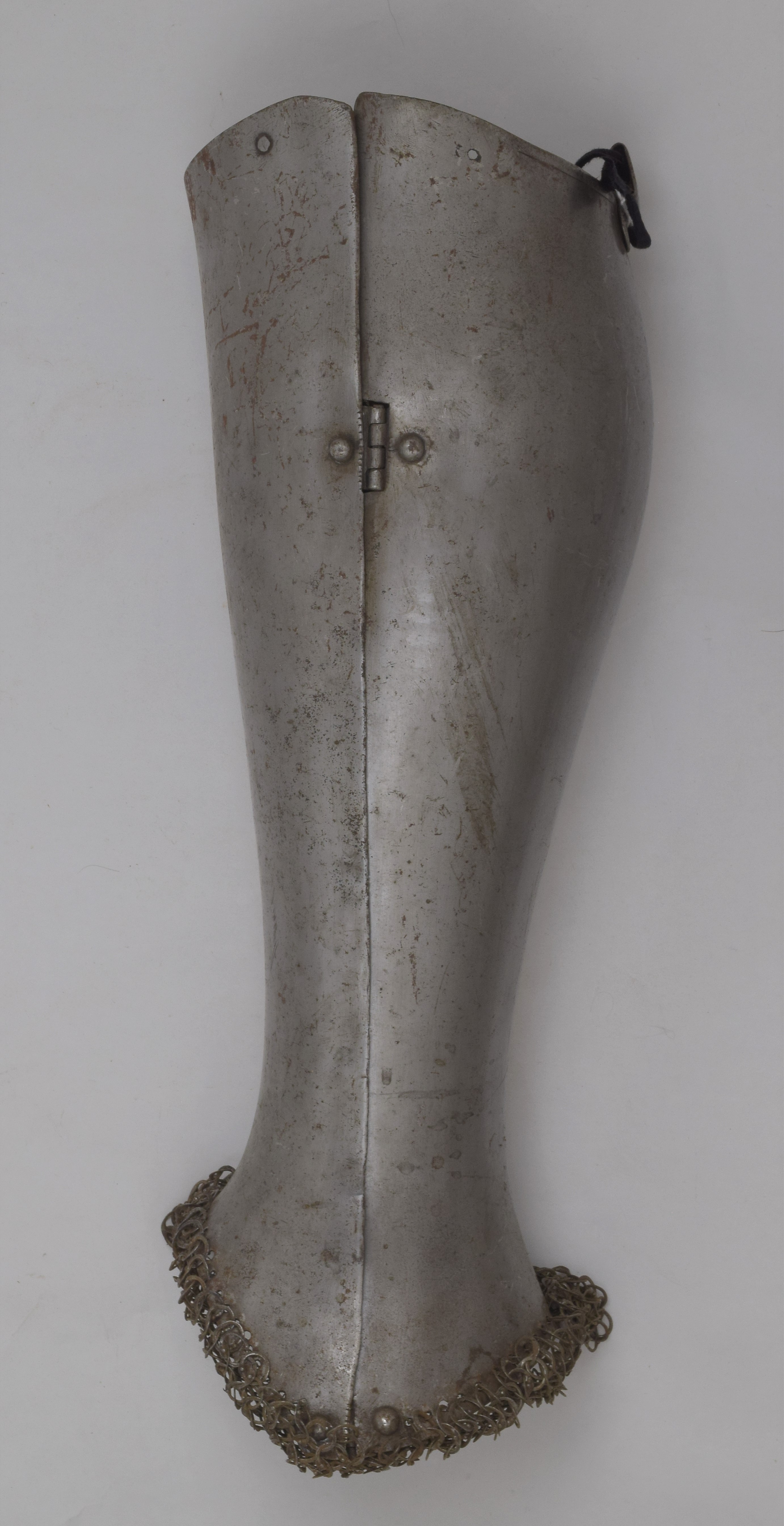 Pair of greaves - A-318-left-left-side
