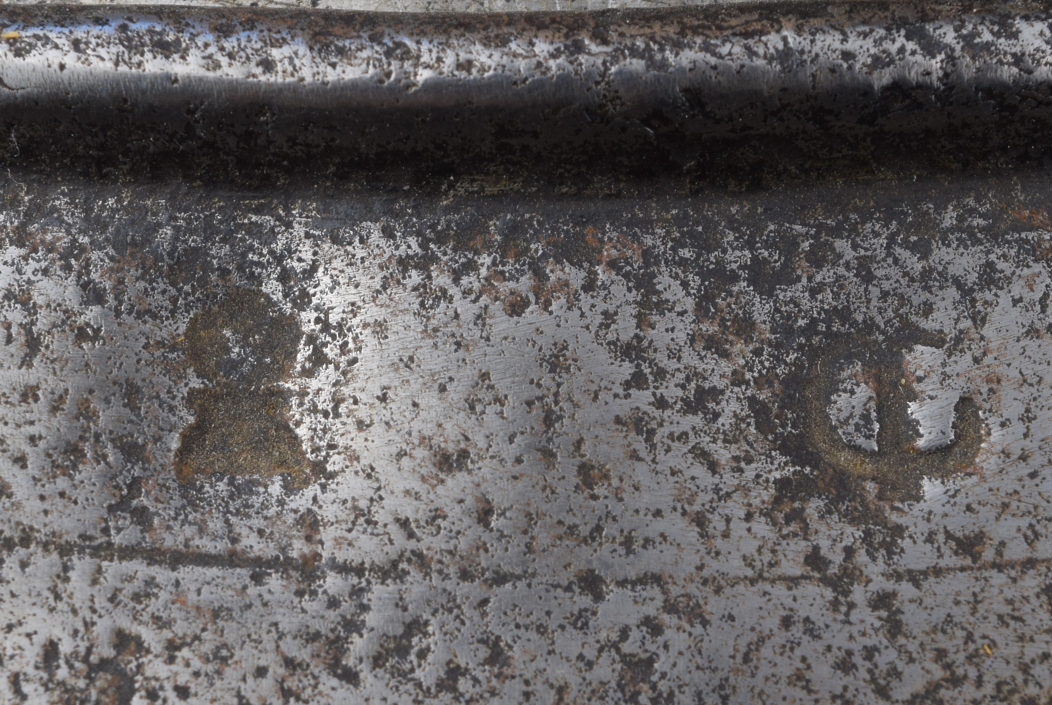 Breastplate with tassets