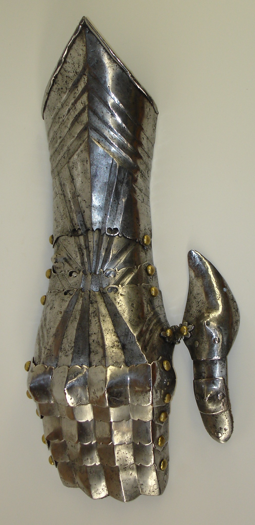 Gauntlets - A-98-right
